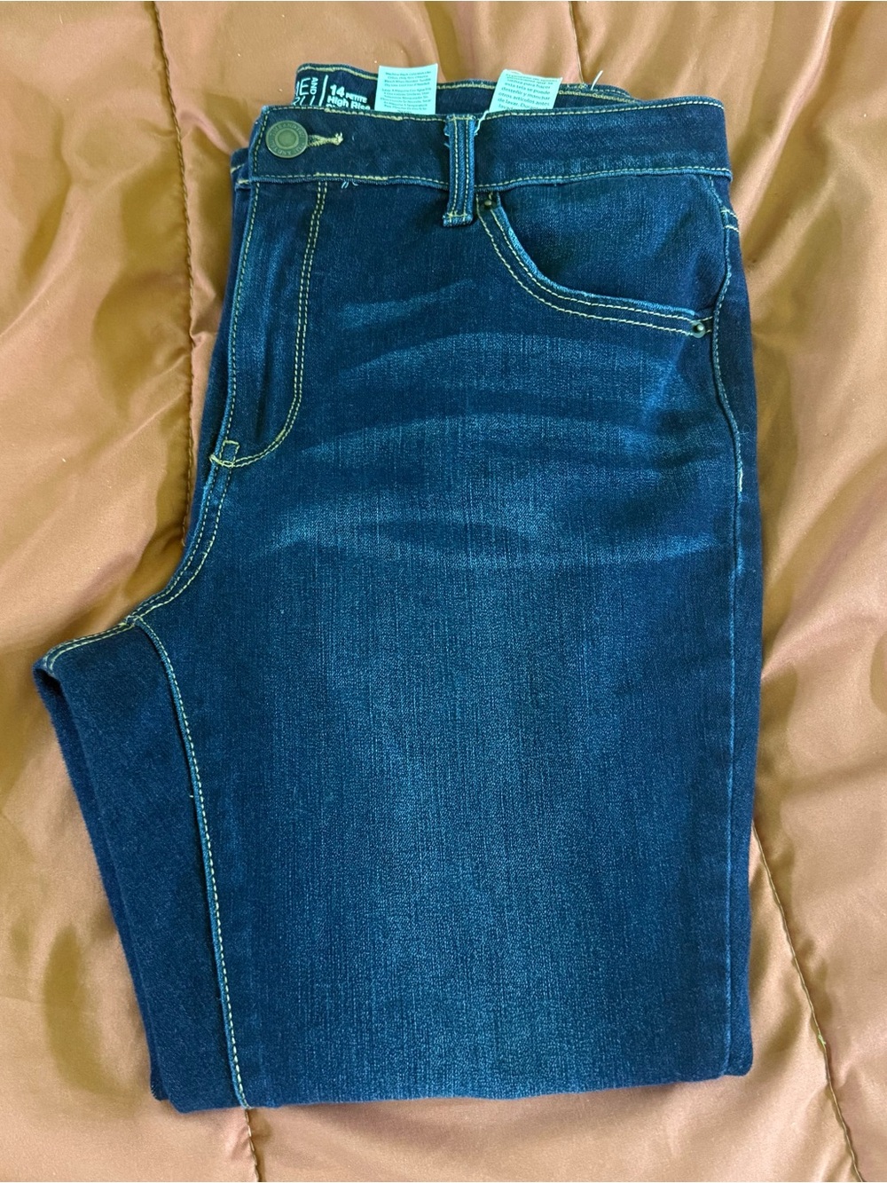 Time and Tru High Rise Skinny Jeans Women’s size 14 petite
